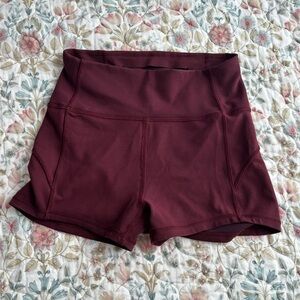 Lululemon Align High-Rise Shorts 2” Cassis Size 4